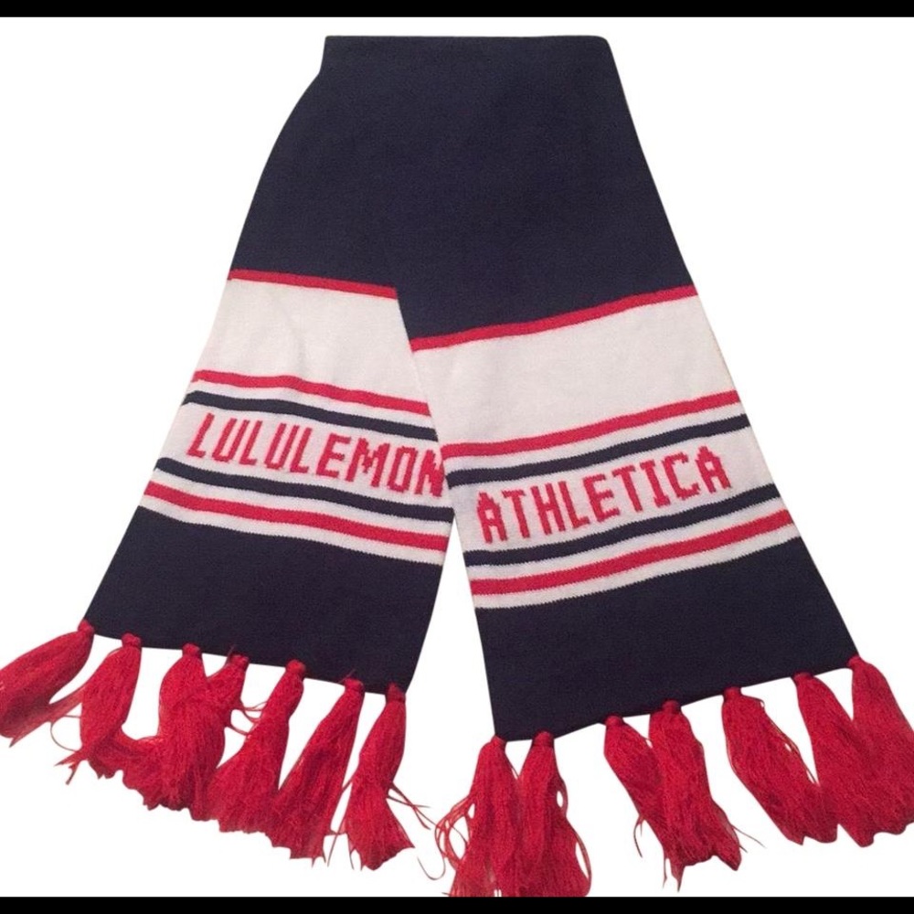 Lululemon Varsity Scarf